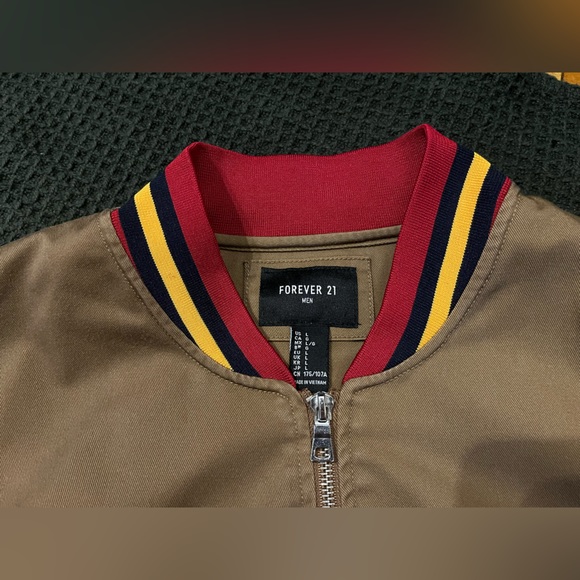 Forever 21 | Brown Bomber Jacket - Picture 5 of 7